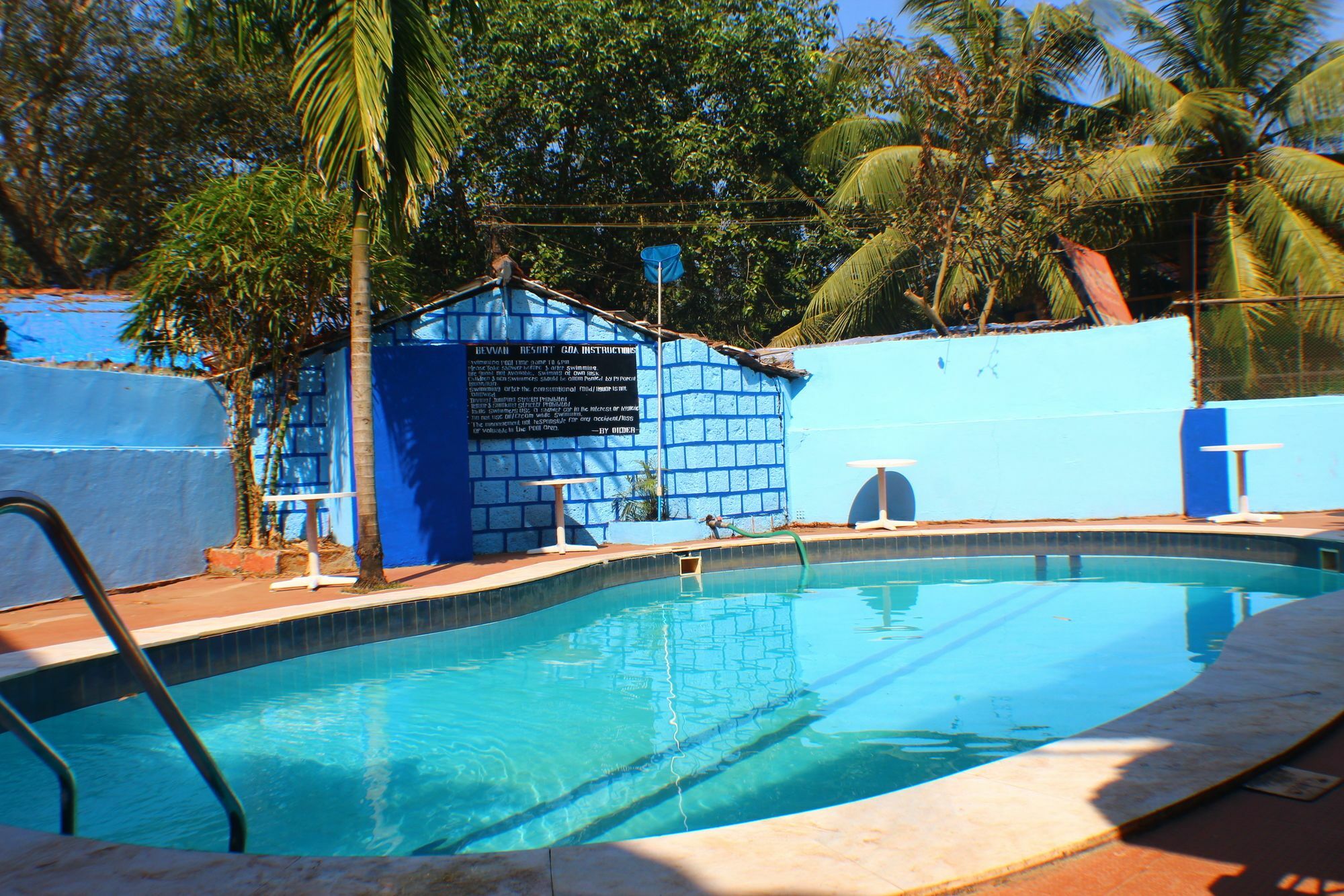 Oyo 7490 Bevvan Resort Calangute Exterior foto